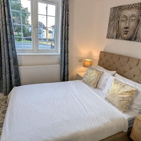 Annexe Studio Own Entrance And Parking Ruislip Exterior foto